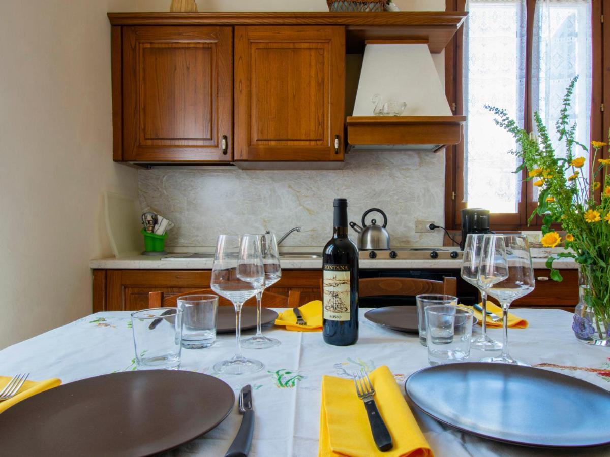 Appartamento Locazione Turistica Borgo Fontana-6 Toiano Esterno foto